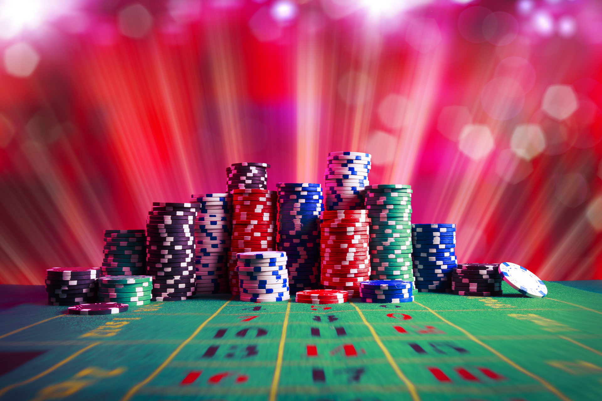 Canlı Casino Deneyimini Keşfetmek: Stratejiler ve İpuçları
